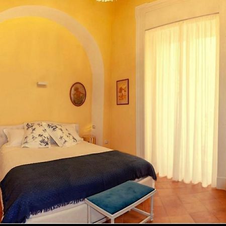 Bed and Breakfast Dimora Del Campo Charming House Salerno Exterior foto